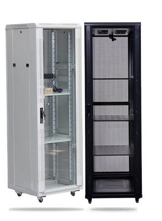 42U TM rack 01 white 42U wgite